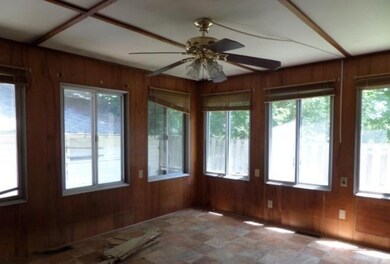 617 S 3rd St, Niles, MI 49120 - photo 5