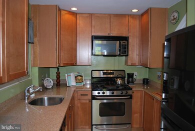 1770 Preston Rd unit 823, Alexandria, VA 22302 - photo 4