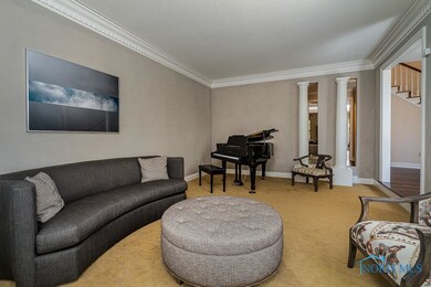 2646 Forestvale Rd, Ottawa Hills, OH 43615 - photo 7