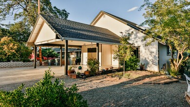 3523 Hillcrest St, Redding, CA 96001 - photo 2