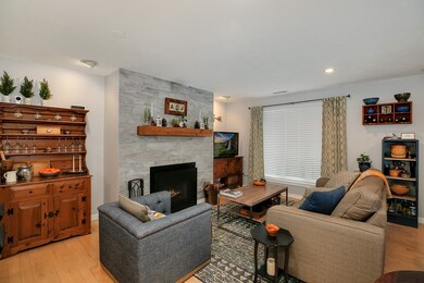 158 Quincy Shore Dr unit 77, Quincy, MA 02171 - photo 4