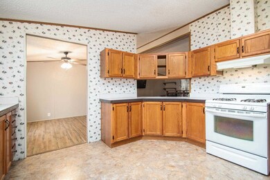 2618 Stark Ave, Elkhart, IN 46517 - photo 7