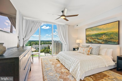 The Pierce unit 1201, Arlington, VA 22209 - photo 5