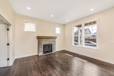 20473 SE Elijah Ct, Bend, OR 97702 - photo 4