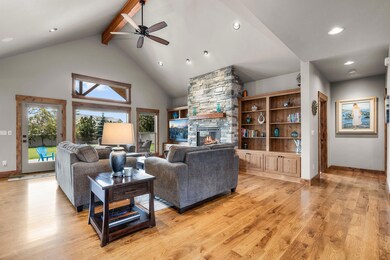 21447 Belknap Dr, Bend, OR 97701 - photo 5