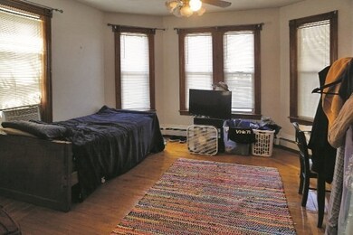 159 Brown St unit 1, Waltham, MA 02453 - photo 4