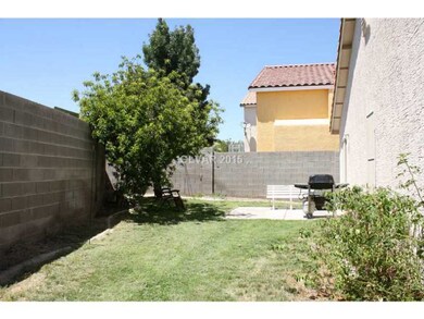 Yard/Garden.