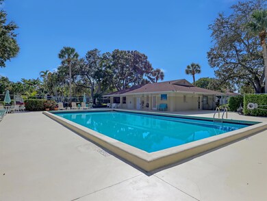 6552 Chasewood Dr unit H, Jupiter, FL 33458 - photo 3