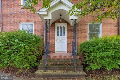 321 E Baltimore St, Taneytown, MD 21787 - photo 3