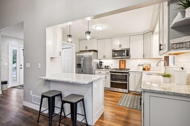 1907 131st Ave NW, Coon Rapids, MN 55448 - photo 4