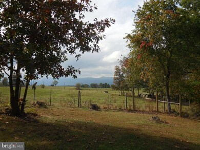 250 Outpost Rd, Luray, VA 22835 - photo 6