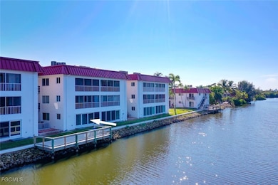 1610 Middle Gulf Dr unit C2, Sanibel, FL 33957 - photo 5