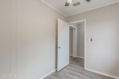 1009 Velma St, Jacksonville, FL 32205 - photo 7