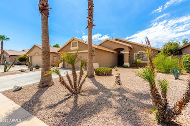 43301 W Chisholm Dr, Maricopa, AZ 85138 - photo 2