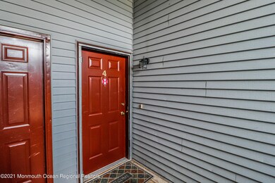 4 Hackamore Ct, Tinton Falls, NJ 07753 - photo 3