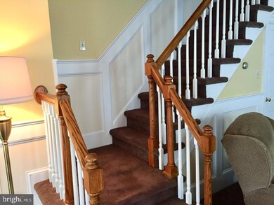 5 S Nicholas St, Saint Clair, PA 17970 - photo 5