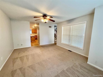 911 Old Hickory Ln, Lake Orion, MI 48362 - photo 5