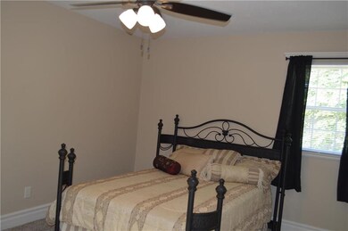 509 S Franklin St, Raymore, MO 64083 - photo 5