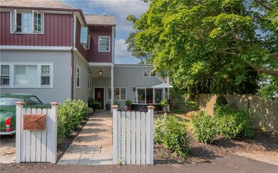 120 Rhode Island Ave unit D, Newport, RI 02840 - photo 3