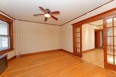 697 Washington Ave, Albany, NY 12206 - photo 5