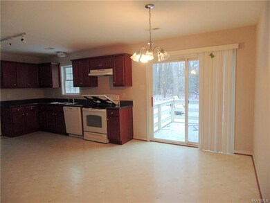 30776 King William Rd, West Point, VA 23181 - photo 7