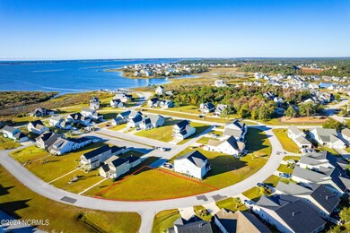 Newport lot in Bogue Watch community
