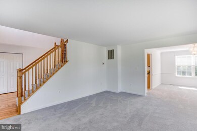 1349 Duchess Ln, Huntingtown, MD 20639 - photo 6