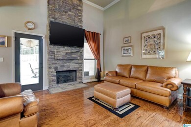 2079 Kerry Cir, Calera, AL 35040 - photo 6