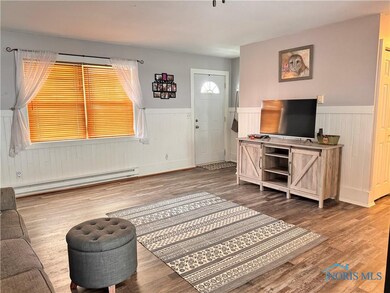 1019 E Wilson St, Bryan, OH 43506 - photo 6