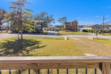 1233 Riverview Dr SW