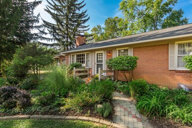 1371 Bryson Rd, Columbus, OH 43224 - photo 3