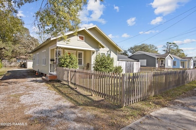 1722 W University Ave, Lafayette, LA 70506 - photo 2
