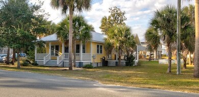 665 3rd Street