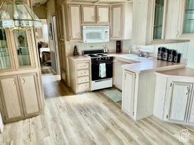 1150 W Red Hills Pkwy unit 183, Washington, UT 84780 - photo 7