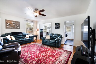 4722 Pinewood Rd, Jacksonville, FL 32210 - photo 6