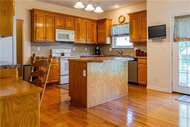 5012 Millbrook St, Shawnee, KS 66218 - photo 7