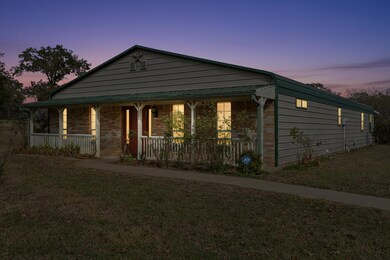 1888 Zinnia Rd, Diana, TX 75640 - photo 3