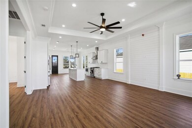 5142 Desire Dr, New Orleans, LA 70126 - photo 3