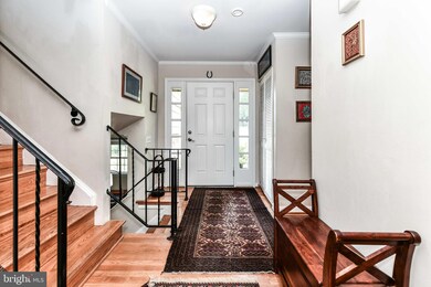 9810 Vale Rd, Vienna, VA 22181 - photo 2