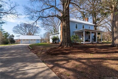 120 S Greenbriar Rd, Statesville, NC 28625 - photo 3