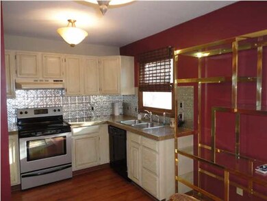 View of Kitchen~ Granite Countertops!