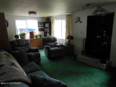 005_a_living_room