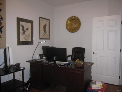 2100 Kingsview Rd, Macungie, PA 18062 - photo 3