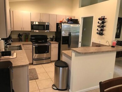 Kitchen 4