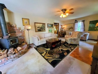 4320 Wells Ave, Dunsmuir, CA 96025 - photo 3