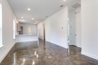 Halifax-A Dining-Kitchen 1825 Hubbard St