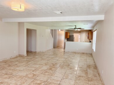 9007 Wolcott Park Ln, Houston, TX 77075 - photo 6