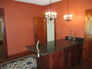 Kitchen W/Granite