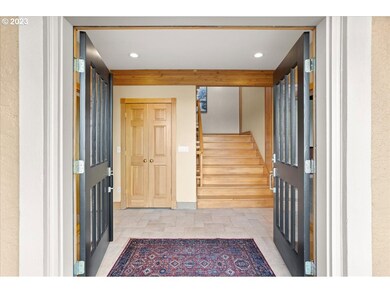 Entrance/Foyer