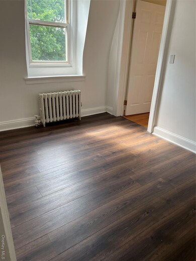 109 Montgomery St unit 3C, Poughkeepsie, NY 12601 - photo 4